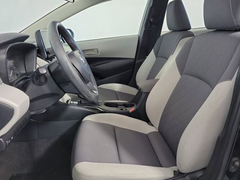 Used 2023 Toyota Corolla LE FWD image 12