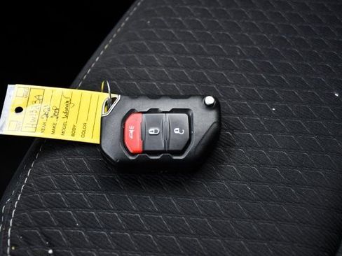 Used 2021 Jeep Wrangler Unlimited Sport image 14