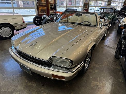 Used 1995 Jaguar XJS 4.0 Convertible image 5