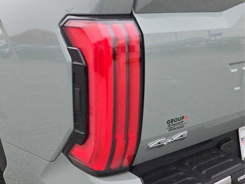 New 2026 Toyota Tundra Limited AWD/4WD image 15