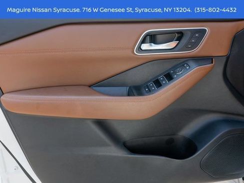Certified 2024 Nissan Rogue Platinum w/ Platinum Premium Package AWD/4WD image 20