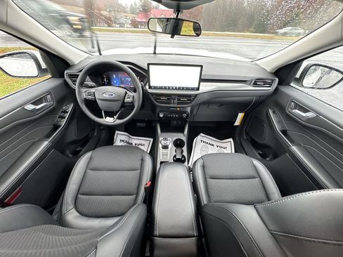 New 2026 Ford Escape SE FWD image 21