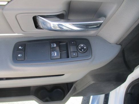 Used 2017 RAM 3500 Tradesman w/ Chrome Appearance Group AWD/4WD image 21