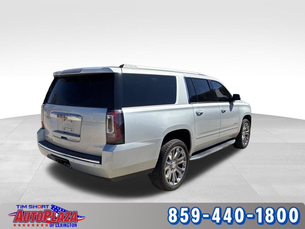 Used 2020 GMC Yukon XL Denali AWD/4WD image 6
