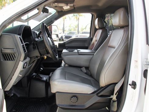 Used 2019 Ford F350 XL w/ Power Equipment Group AWD/4WD image 16