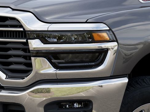 New 2026 RAM 2500 Tradesman AWD/4WD image 39