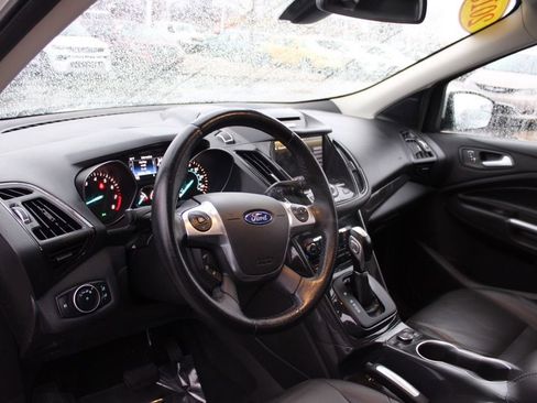 Used 2015 Ford Escape Titanium image 19