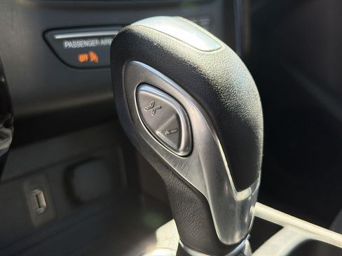 Used 2019 Ford Escape Titanium FWD image 39