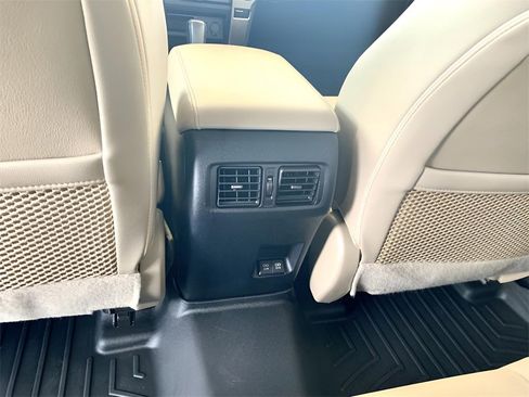 Used 2022 Toyota 4Runner SR5 Premium image 20