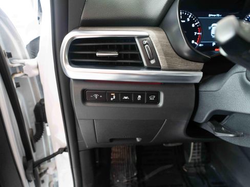 Used 2022 Kia Telluride SX w/ SX Prestige Package AWD/4WD image 11