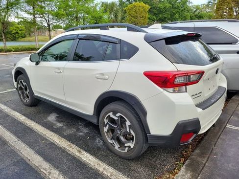Used 2023 Subaru Crosstrek 2.5i Limited w/ Moonroof Package image 4