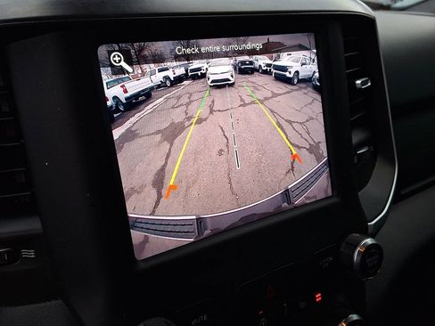 Used 2021 RAM 1500 Big Horn image 17