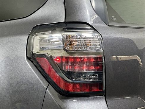 Used 2022 Toyota 4Runner TRD Off-Road Premium image 35