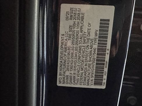 New 2025 Honda Pilot Touring image 39