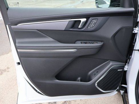 New 2026 Buick Enclave Sport Touring w/ Power Package image 24