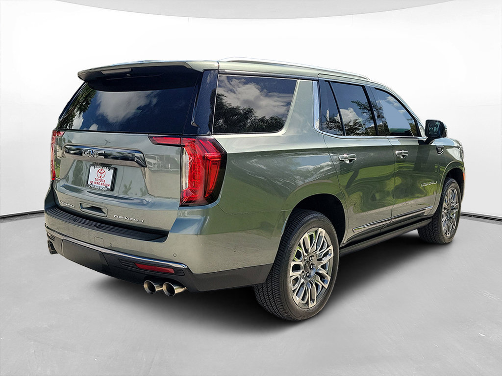 Used 2024 GMC Yukon Denali Ultimate AWD/4WD image 4