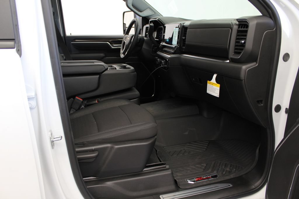 Used 2026 Chevrolet Silverado 2500 LT AWD/4WD image 31