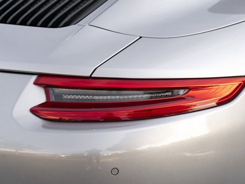 Used 2019 Porsche 911 Carrera image 81