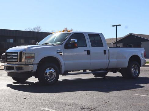 Used 2009 Ford F350 Lariat image 11