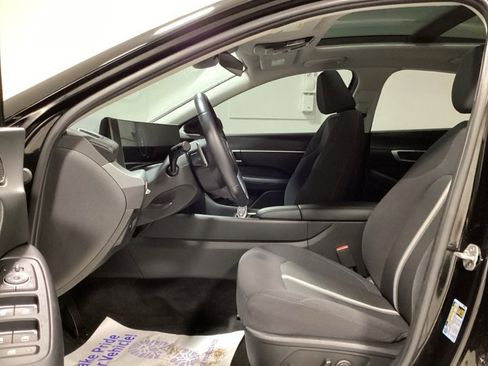 Used 2024 Hyundai Sonata SEL w/ Convenience Package image 19