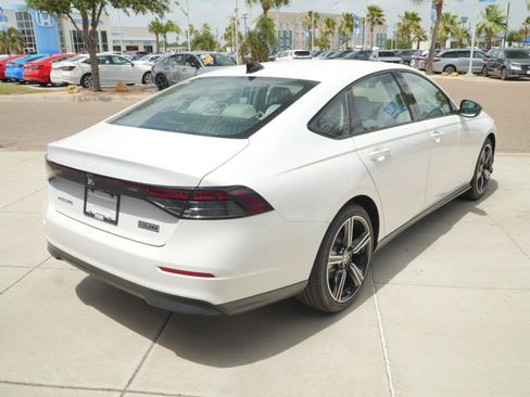 New 2026 Honda Accord SE image 5