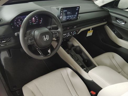 New 2026 Honda Accord SE image 18