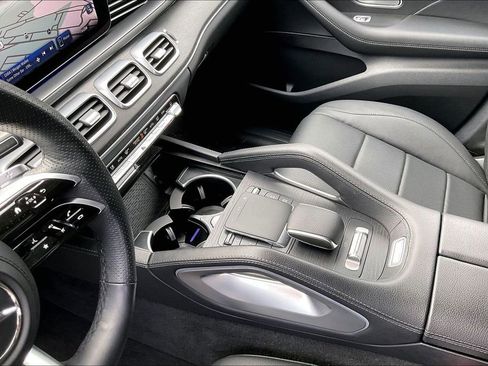 Certified 2024 Mercedes-Benz GLS 450 4MATIC image 12
