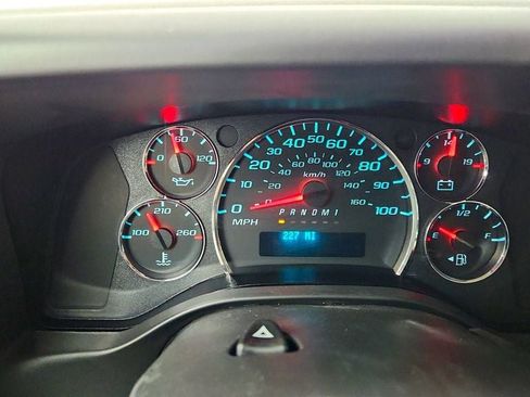 Used 2024 Chevrolet Express 2500 w/ Driver Convenience Package image 13