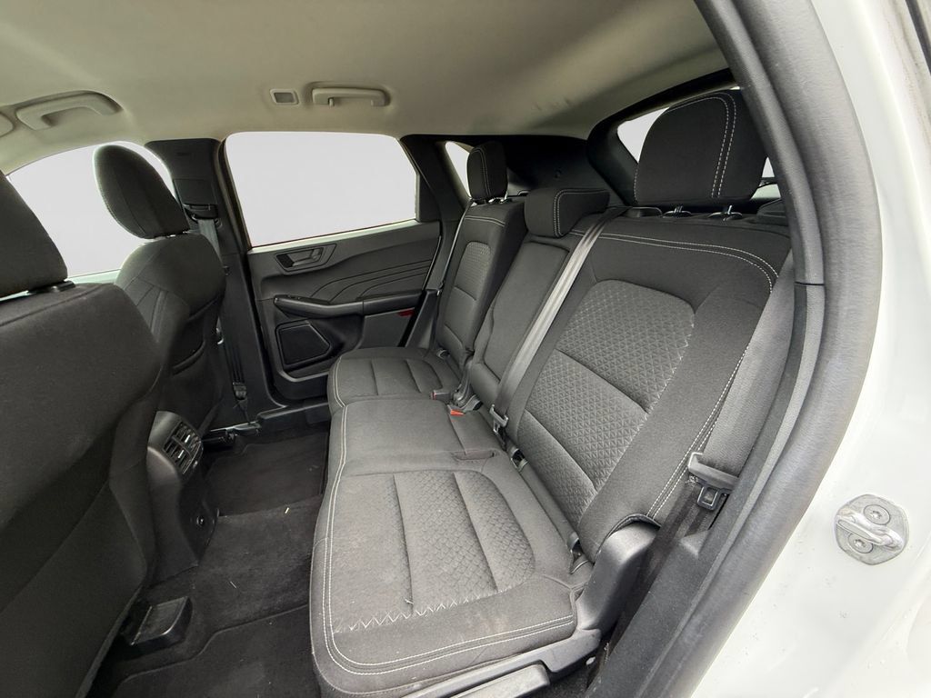 Used 2025 Ford Escape Active AWD/4WD image 35