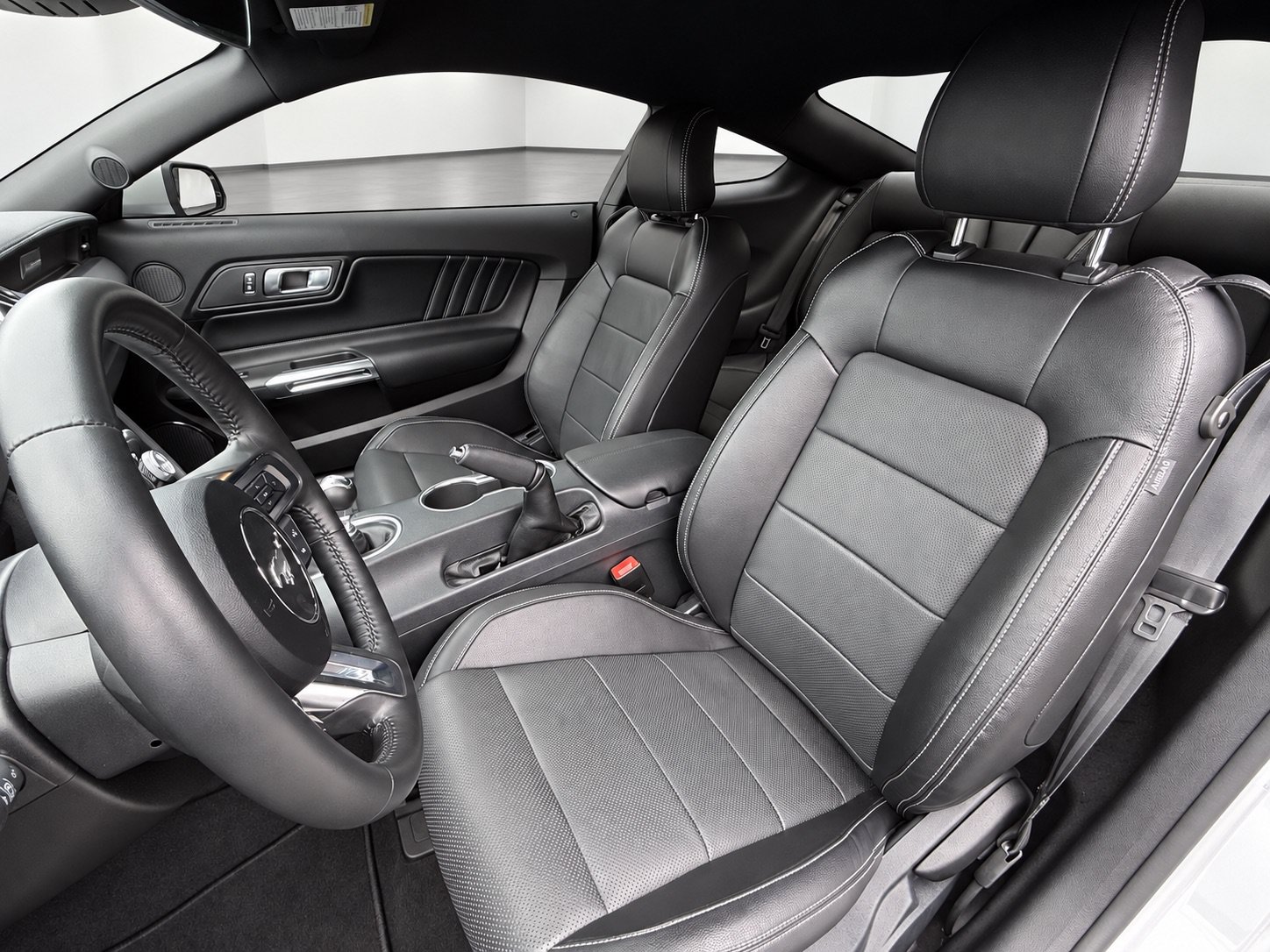 Used 2021 Ford Mustang GT Premium w/ Ford Safe & Smart Package RWD image 15