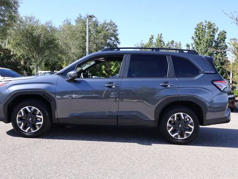 Used 2026 Subaru Forester Premium AWD/4WD image 5