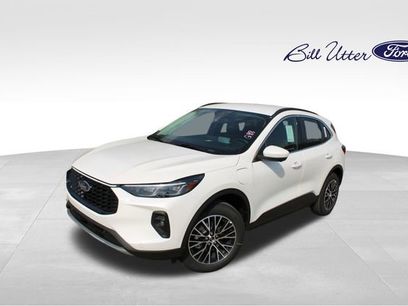 New 2025 Ford Escape SE w/ PHEV Premium Package