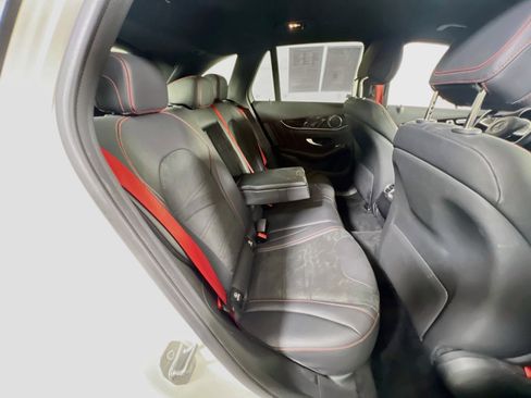 Used 2019 Mercedes-Benz GLC 43 AMG 4MATIC image 26