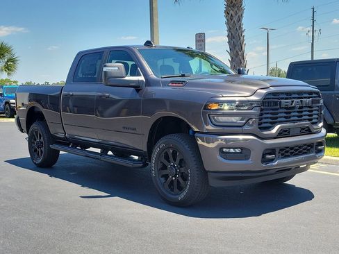 New 2026 RAM 2500 Big Horn AWD/4WD image 1