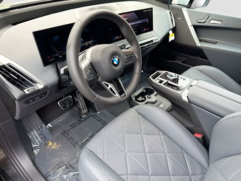New 2026 BMW iX xDrive45 w/ M Sport Package image 25