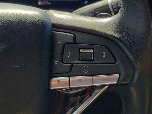 Certified 2023 Cadillac Escalade Luxury RWD image 29