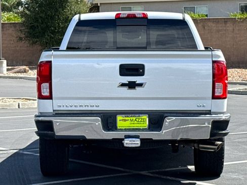 Used 2018 Chevrolet Silverado 1500 LTZ w/ Sport Package AWD/4WD image 12