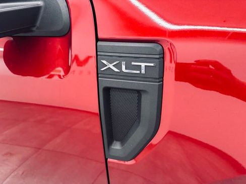 New 2025 Ford Maverick XLT w/ Equipment Group 301A image 10