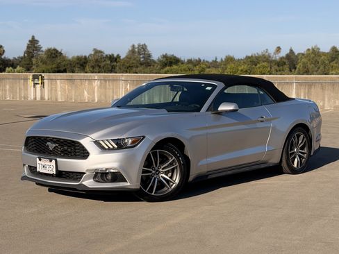 Used 2017 Ford Mustang Premium RWD image 1