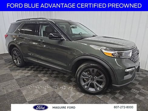 Used 2024 Ford Explorer XLT w/ Equipment Group 202A AWD/4WD image 9