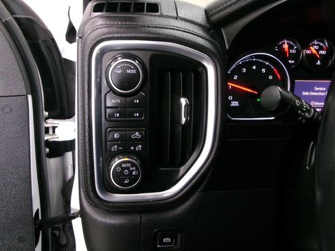 Used 2020 Chevrolet Silverado 2500 LTZ w/ LTZ Plus Package image 38