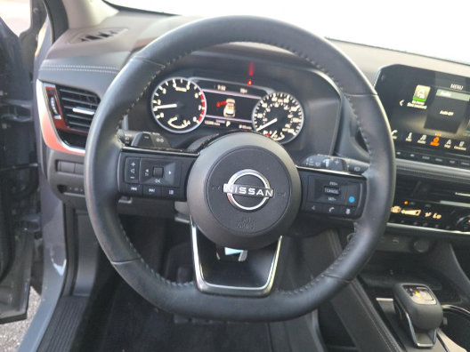 Used 2023 Nissan Rogue SL w/ SL Premium Package FWD image 15