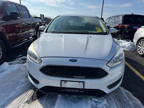 Used 2017 Ford Focus SE image 7
