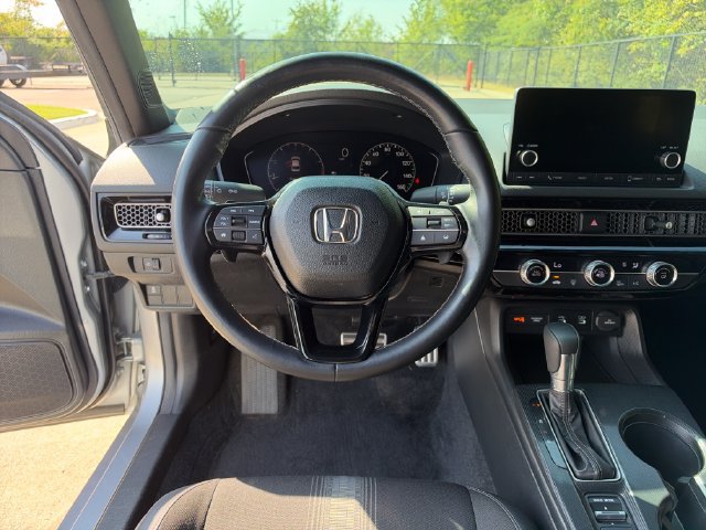 Certified 2025 Honda Civic Sport image 16