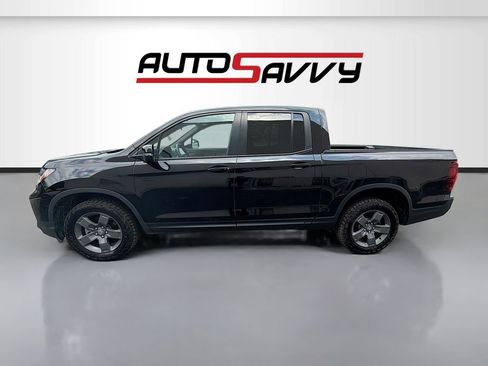 Used 2025 Honda Ridgeline TrailSport image 4