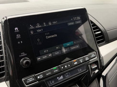 Used 2021 Honda Odyssey Touring image 19