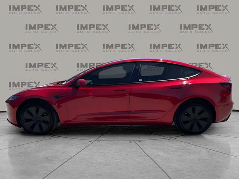 Used 2025 Tesla Model 3 RWD image 2
