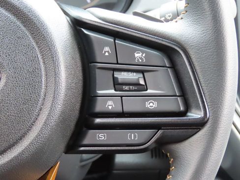 Used 2025 Subaru Crosstrek 2.5i Wilderness AWD/4WD image 41