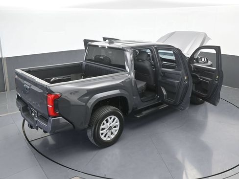 Used 2024 Toyota Tacoma SR5 RWD image 70