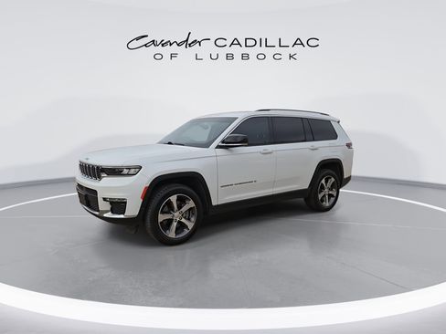 Used 2023 Jeep Grand Cherokee L Limited image 4